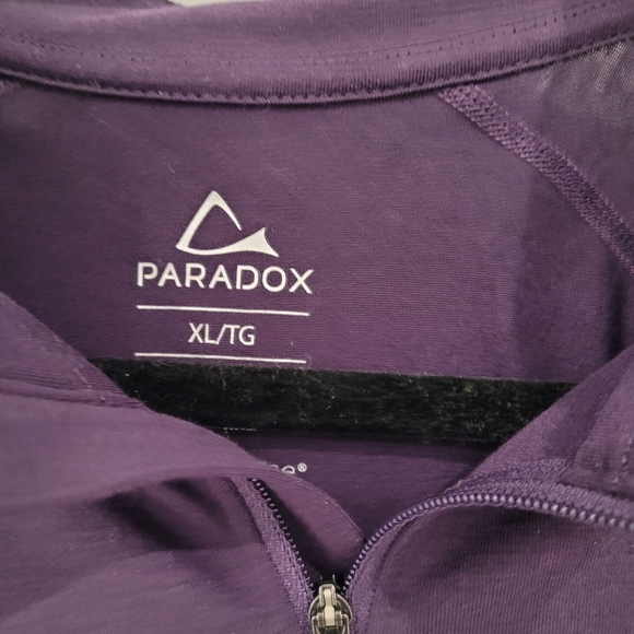 NWT- Paradox Merino blend performance top-XL - Picture 3 of 4